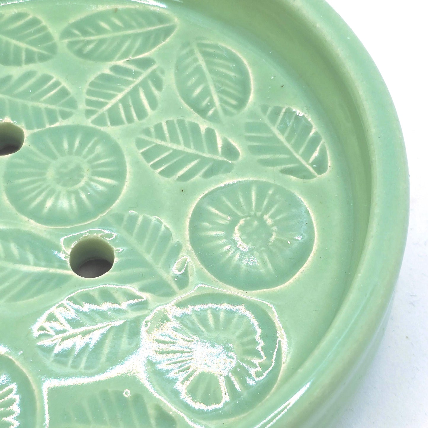 Handmade Ceramic Round Floral Soap Dish with Daisy design. Green Glaze. Stoneware Pottery