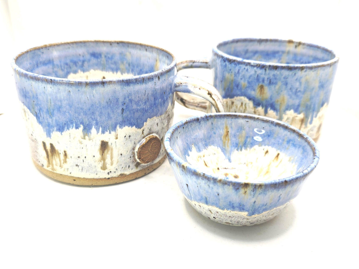 Handmade Ceramic 14oz Cappuccino Coffee Mug. Cream & Blue Speckled Glaze. Toasty Stoneware Pottery.