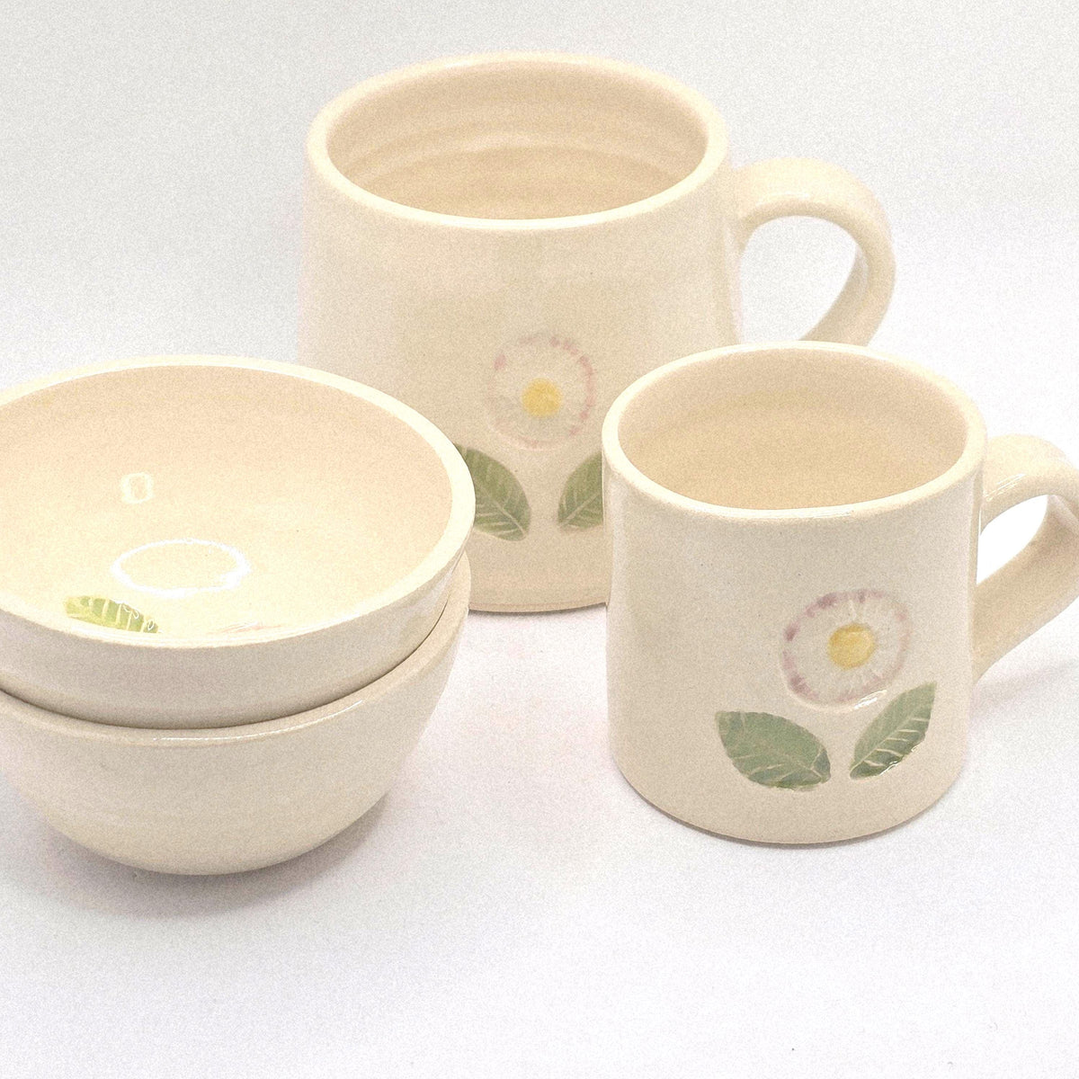 Handmade Ceramic Cream Hand Painted Daisy 8oz Tea / Coffee Mug.  Stoneware Pottery.
