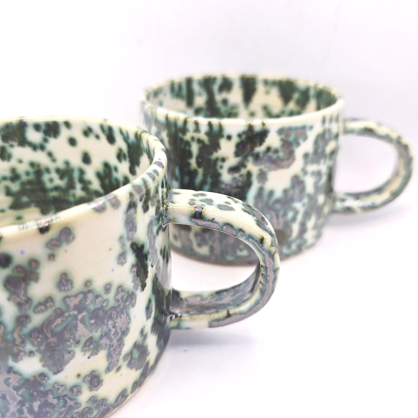 Handmade Ceramic 14oz Cappuccino Mug, Green & Cream Splatter Glaze. Stoneware Pottery.