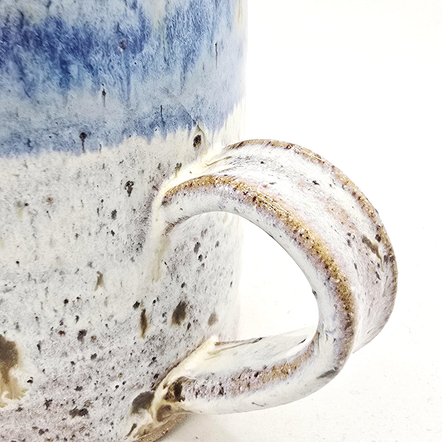 Handmade Ceramic Large 16oz Tea / Coffee Mug. Cream & Blue Glaze. Toasty Stoneware Pottery
